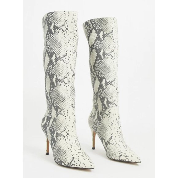 NEW Steve Madden Kinga Embossed Stiletto Knee Boot - Picture 2 of 8